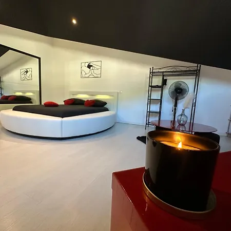 La Creche Romantique アパート