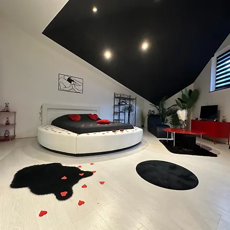 La Creche Romantique Διαμέρισμα Bogny-sur-Meuse
